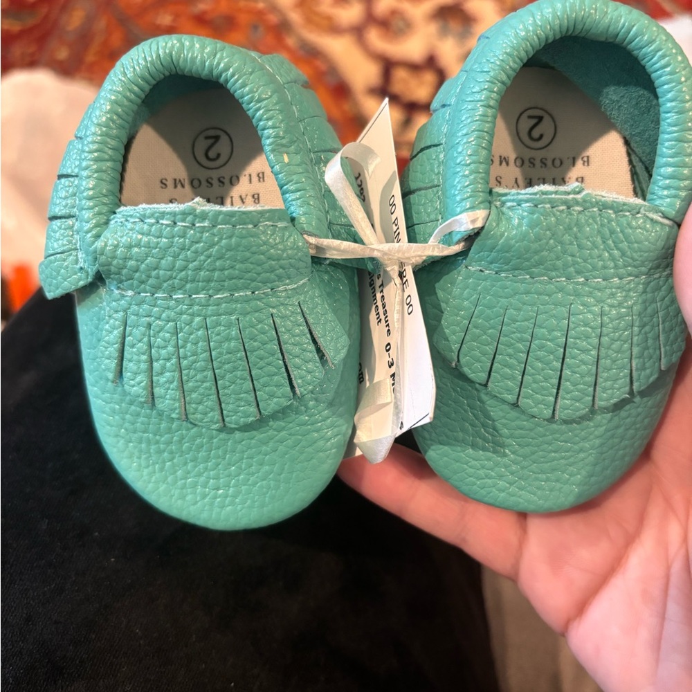 Baby Moccasins in Aqua by Baby Blosson